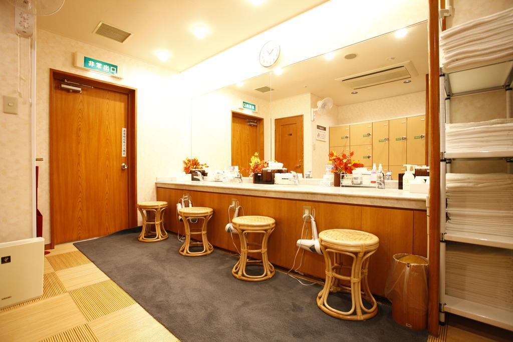 New Central Hotel Tokyo Eksteriør bilde